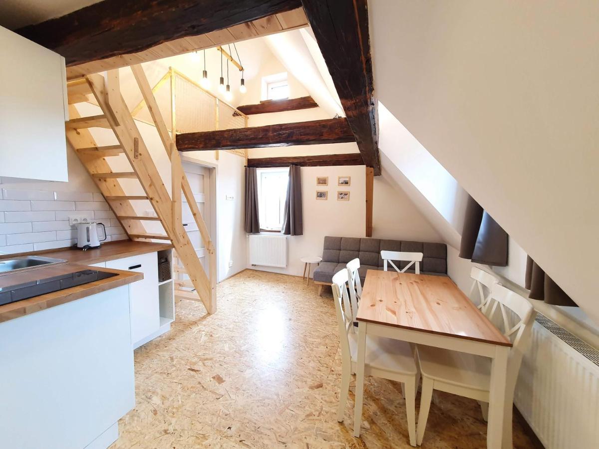 Apartmany U Muzea Horní Blatná 外观 照片